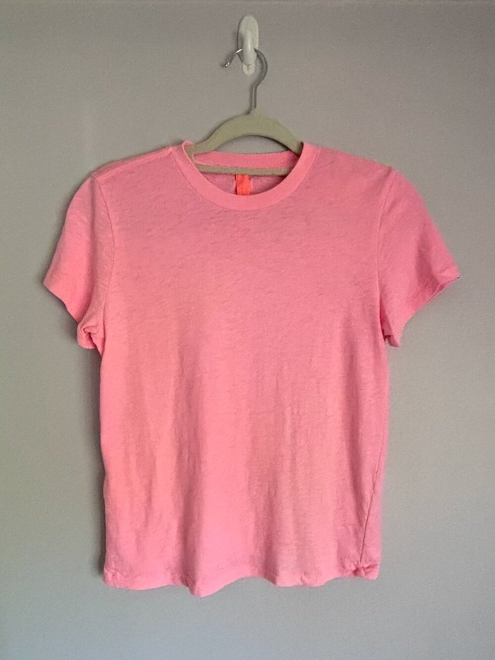 SKIMS Neon Coral Pink Short Sleeve Cotton T Shirt Sz. L